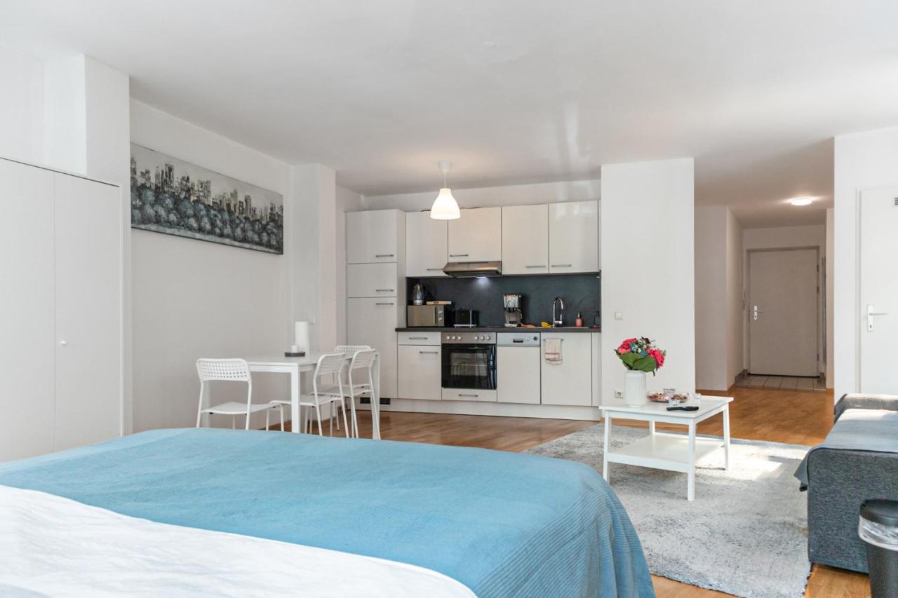 Gasometer Apartment - Designer Building With Amazing View Wien Exterior foto